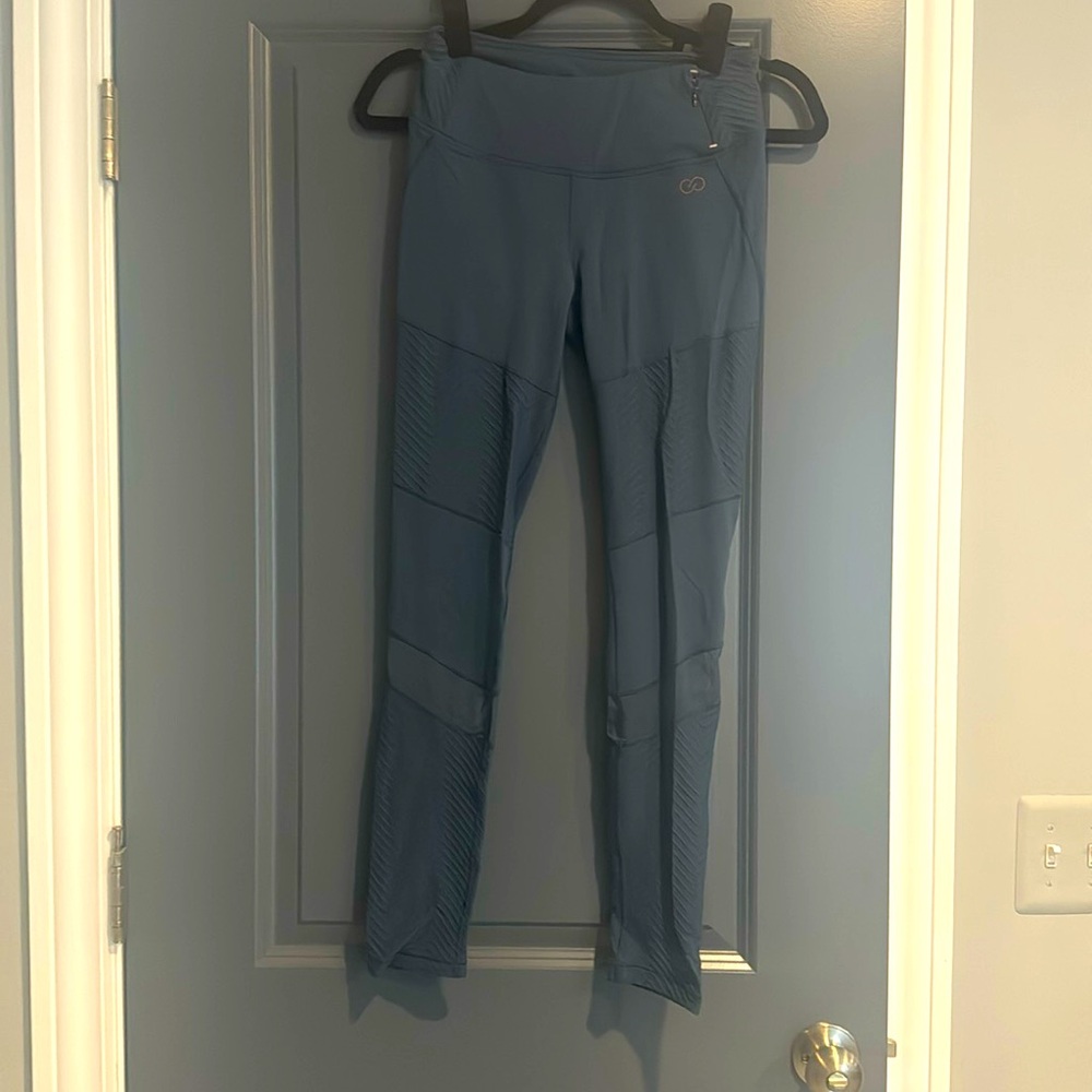 Calia by Carrie Underwood Leggings, Size Small, Blue